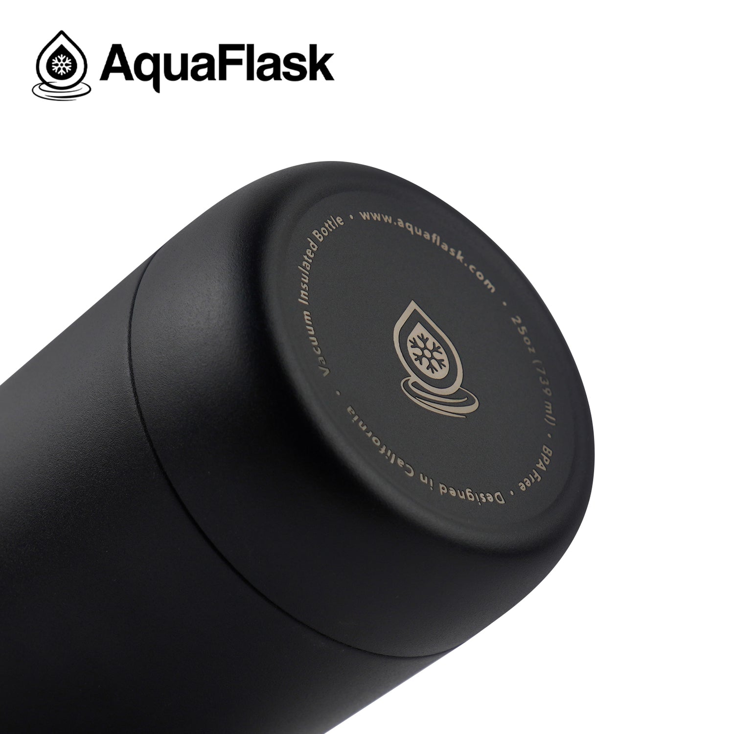 Botellas de agua aisladas de la Colección Flow de Aquaflask mostradas en varios colores y tamaños