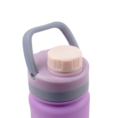 Botella de agua de acero inoxidable con aislamiento de la colección Colorwave de AquaFlask en color  Sweet Bean con acabado degradado suave, tapa de rosca con asa de transporte y base de silicona, fotografiada sobre fondo blanco