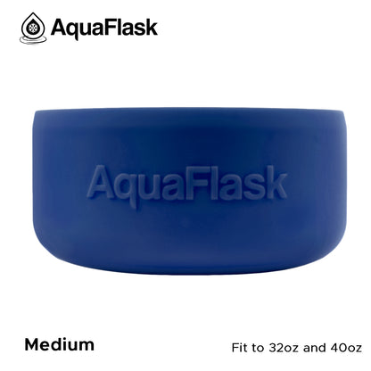 Accesorio de base de silicona Aquaflask con logotipo en relieve, diseñado para encajar en la base de las botellas Aquaflask Regular.